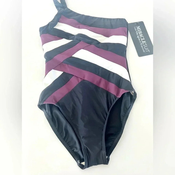 Miraclesuit Matrix Black Striped One Shoulder One Piece Swimsuit Size 8, NWT - Picture 4 of 11